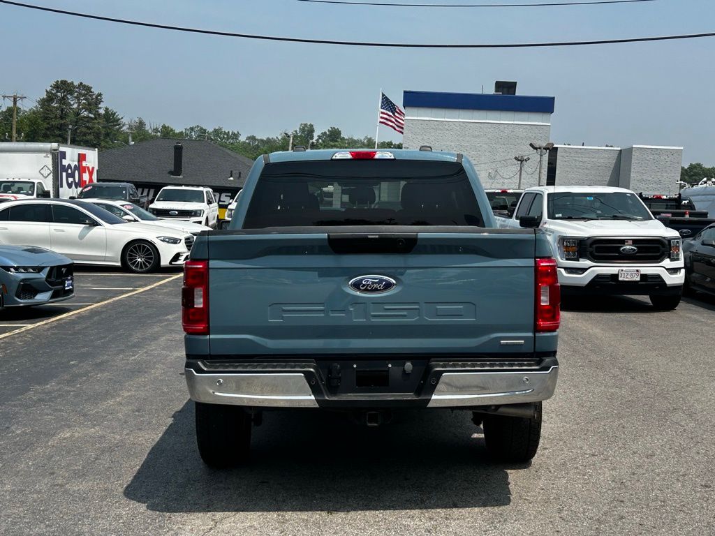 2023 Ford F-150 XLT photo 4