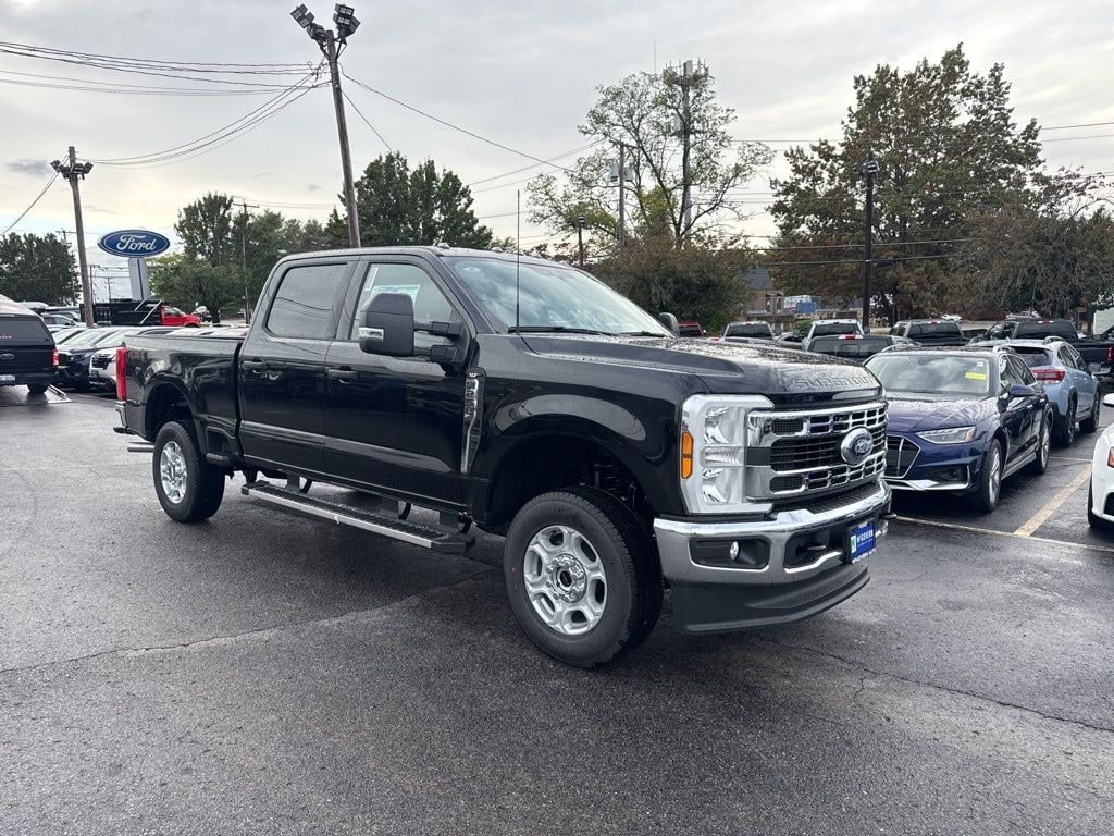 New 2026 Ford F-250 Crew Cab XLT Truck