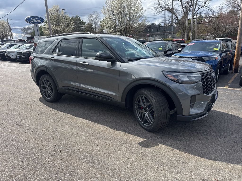 New 2026 Ford Explorer ST-Line SUV