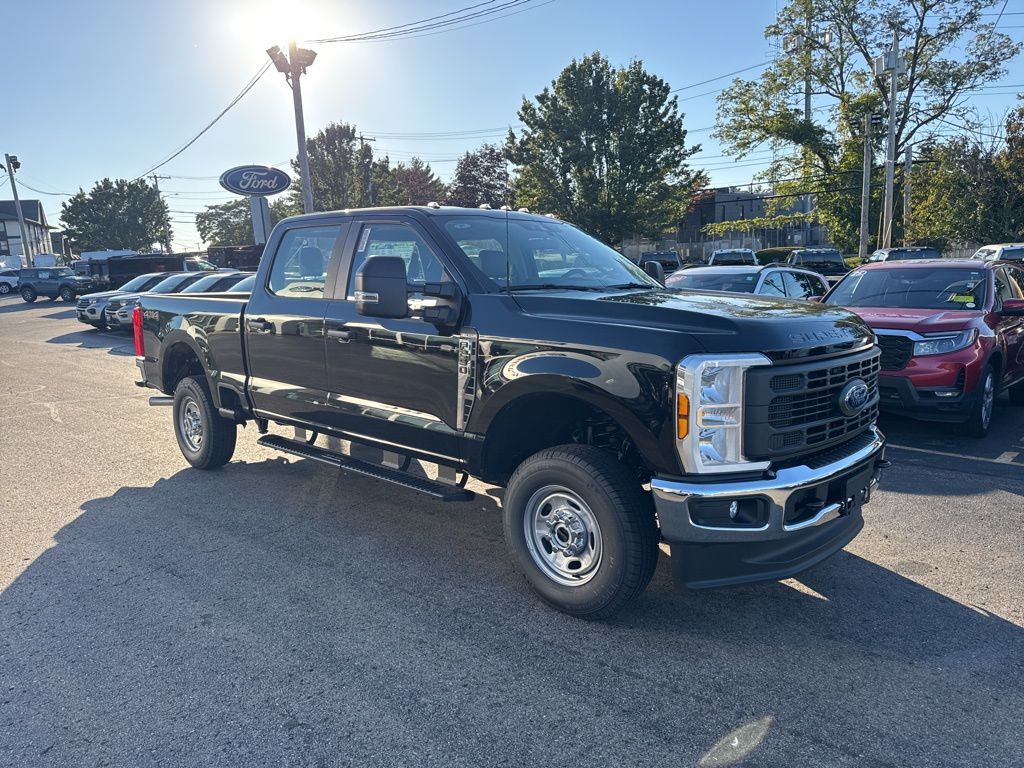 2026 Ford F-250 photo 3