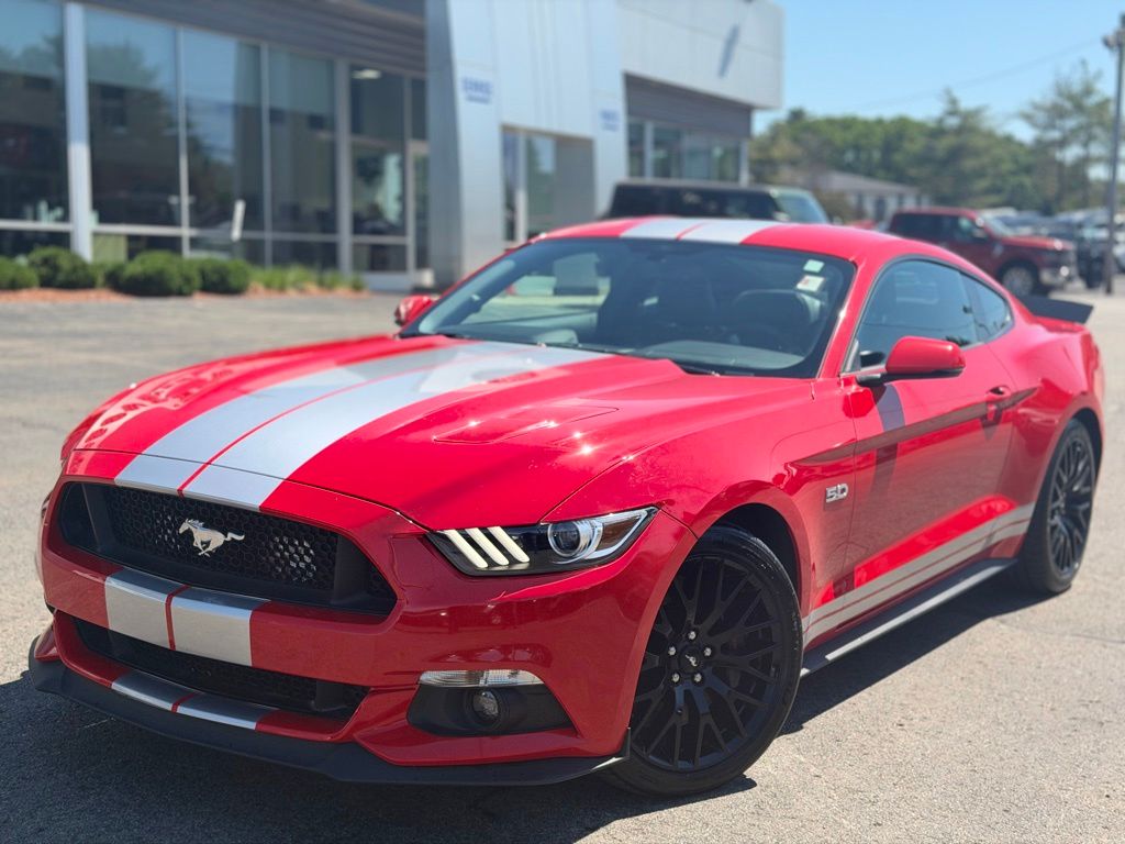 2017 Ford Mustang GT Coupe Premium's photo