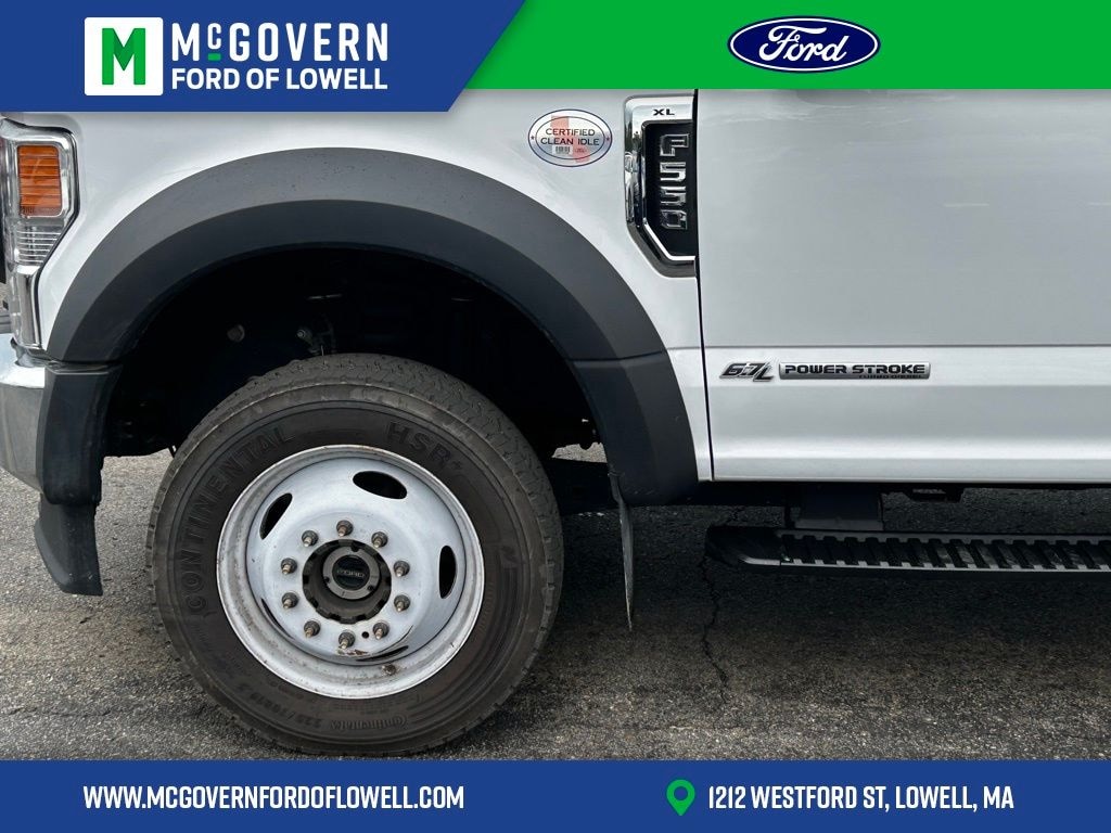 Used 2020 Ford F-550SD XL Aluminum Flat bed With Gooseneck Chassis