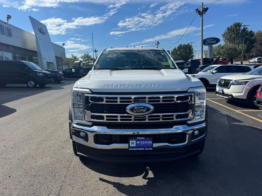 New 2026 Ford F-450SD XL Super Cab Reading Utility Body Chassis