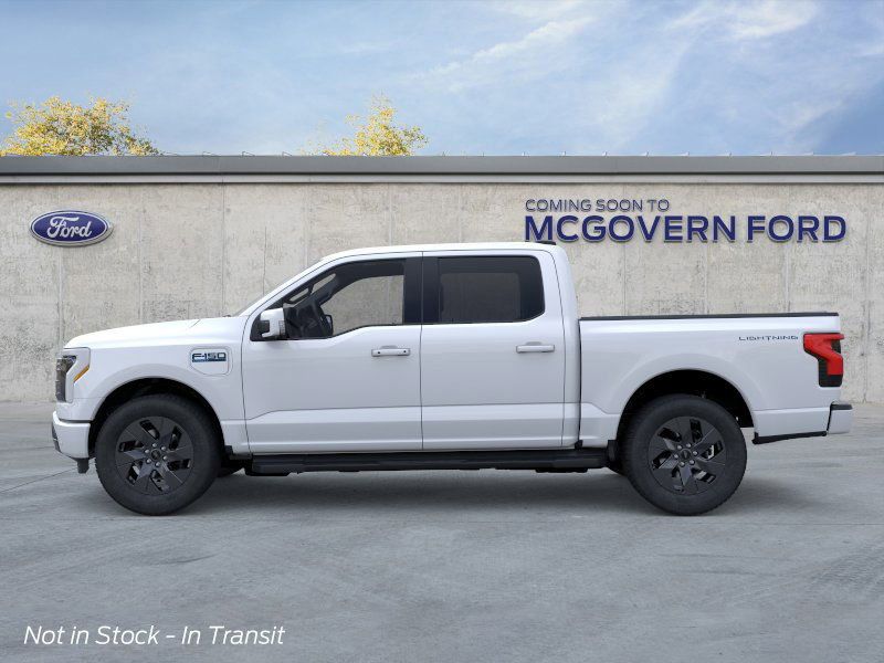 2025 Ford F-150 Lightning Lariat photo 4