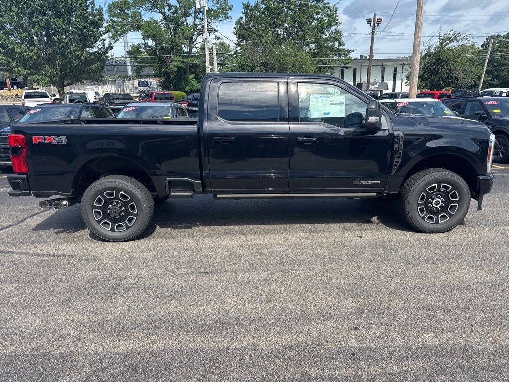 New 2025 Ford F-350SD Platinum Truck