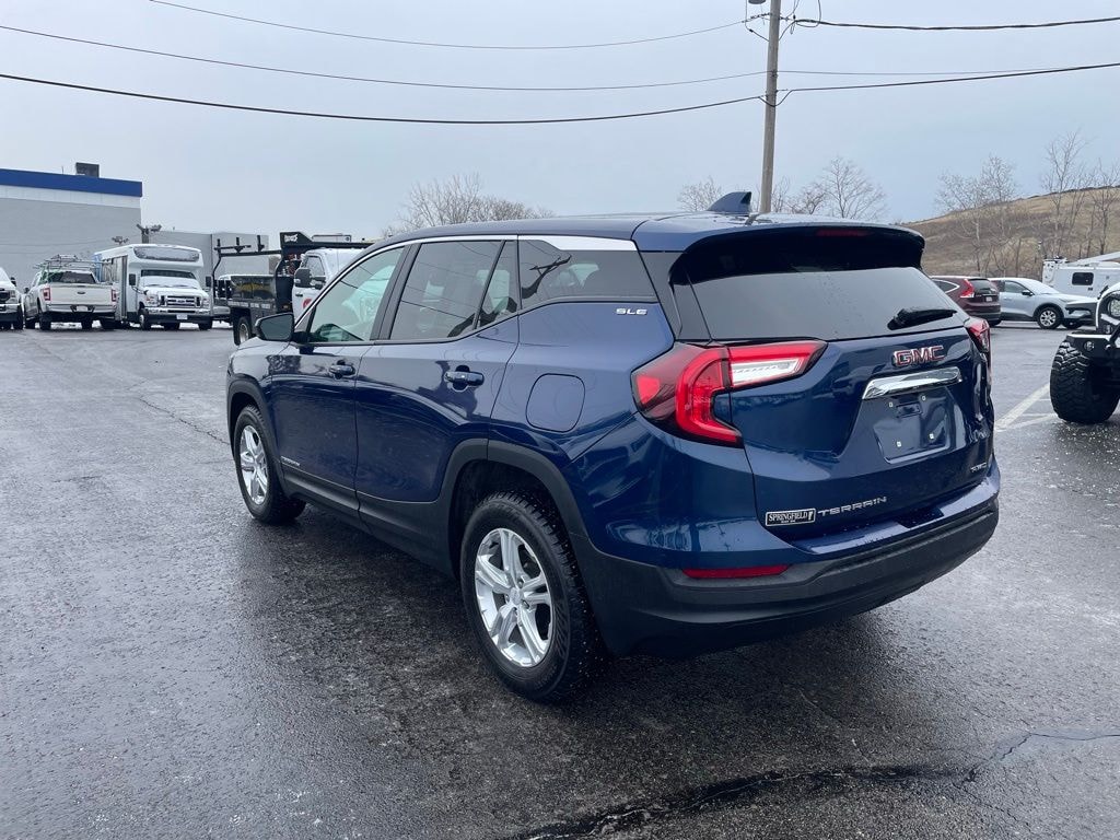Used 2022 GMC Terrain SLE SUV