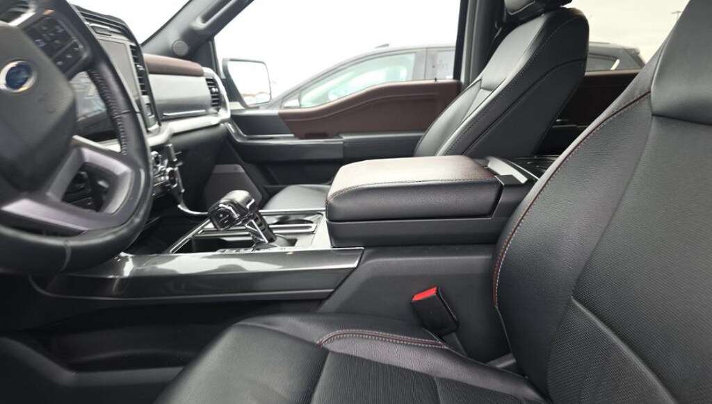 2023 Ford F-150 Lariat photo 3