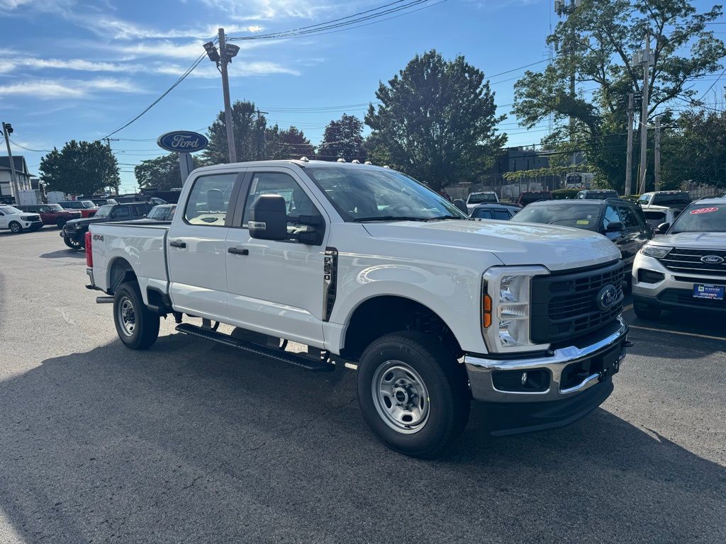 2026 Ford F-250 photo 3