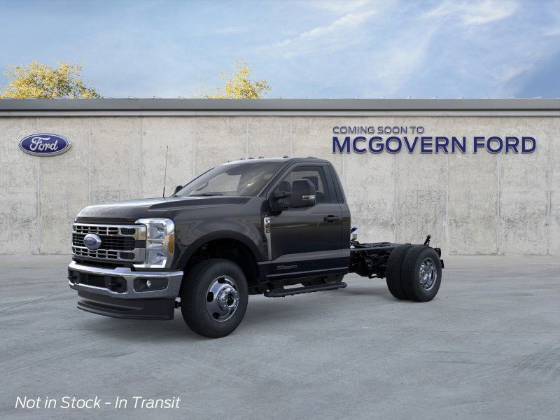 2026 Ford F-350 photo 2