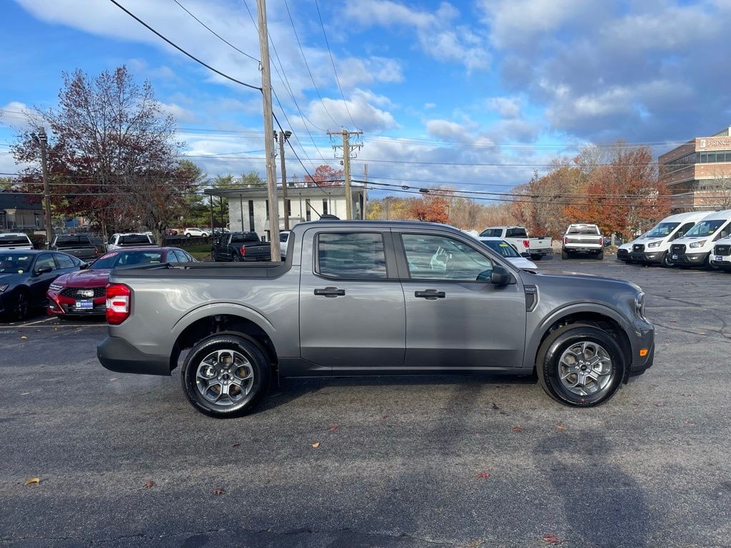 New 2025 Ford Maverick XLT Truck