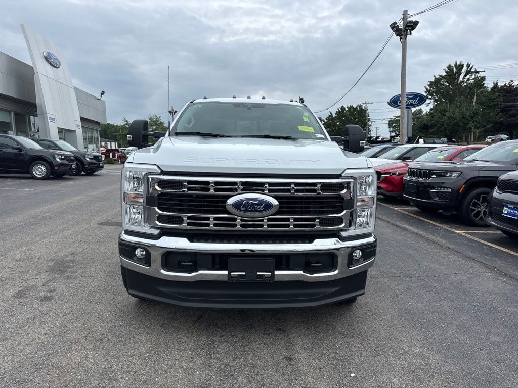 New 2026 Ford F-350SD XL Chassis