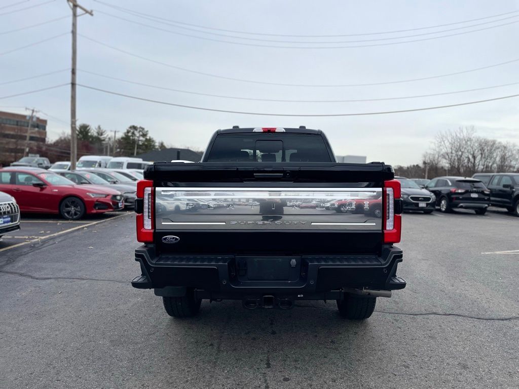 2024 Ford F-350 photo 2