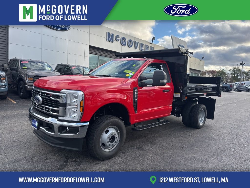 2026 Ford F-350 Super Duty Chassis Cab XL's photo