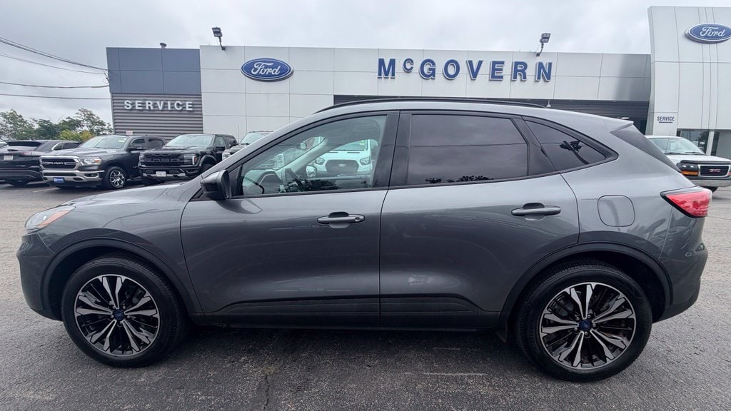 Used 2022 Ford Escape SE SUV