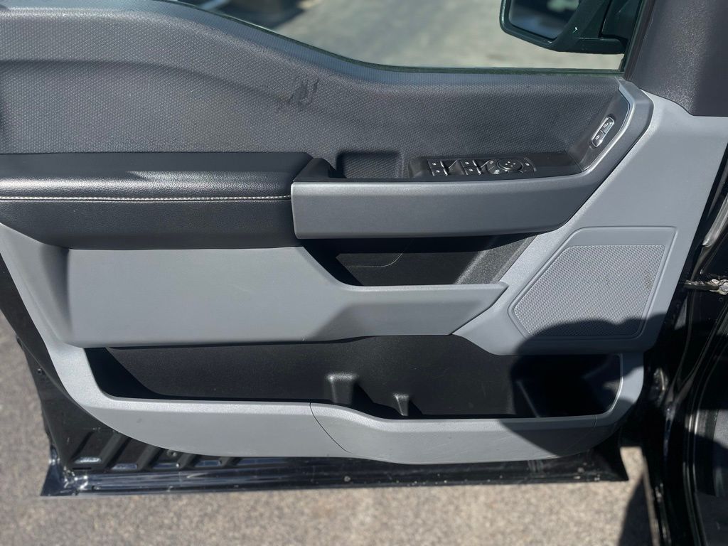 2022 Ford F-150 XLT - Photo 12