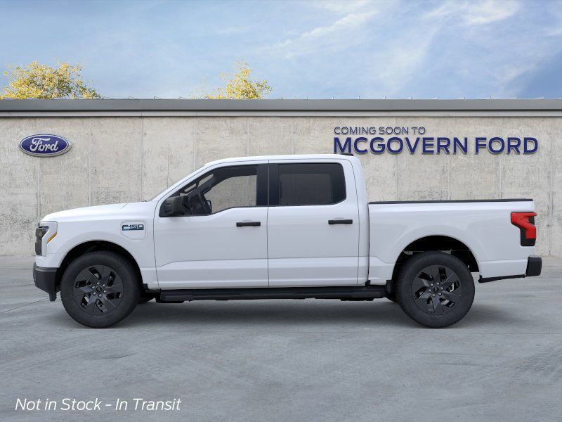 2025 Ford F-150 Lightning photo 3