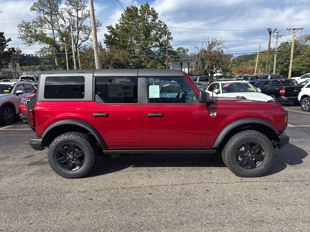 2025 Ford Bronco Big Bend photo 4
