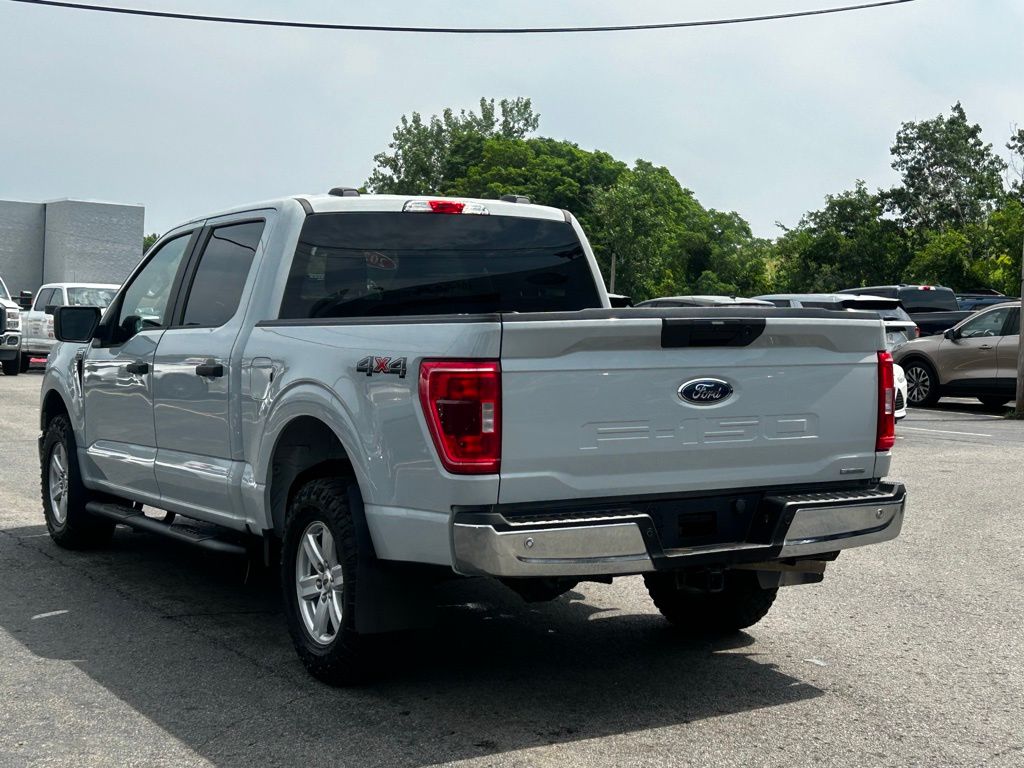 2023 Ford F-150 XLT photo 3