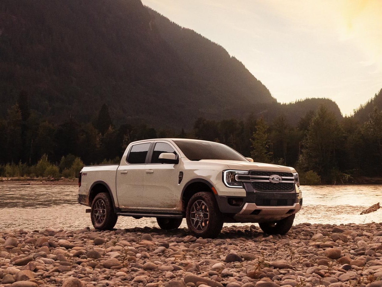  Green 2025 Ford Ranger Raptor