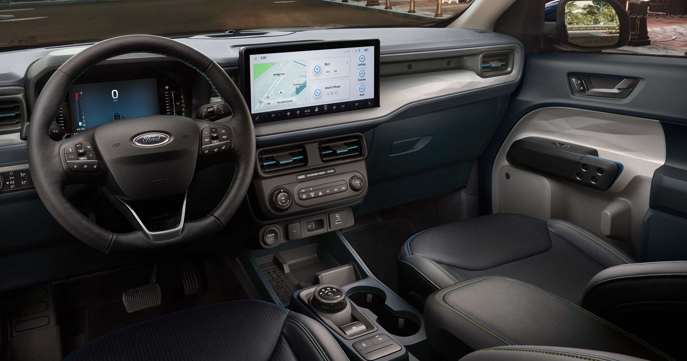 Ford Maverick interior and technology