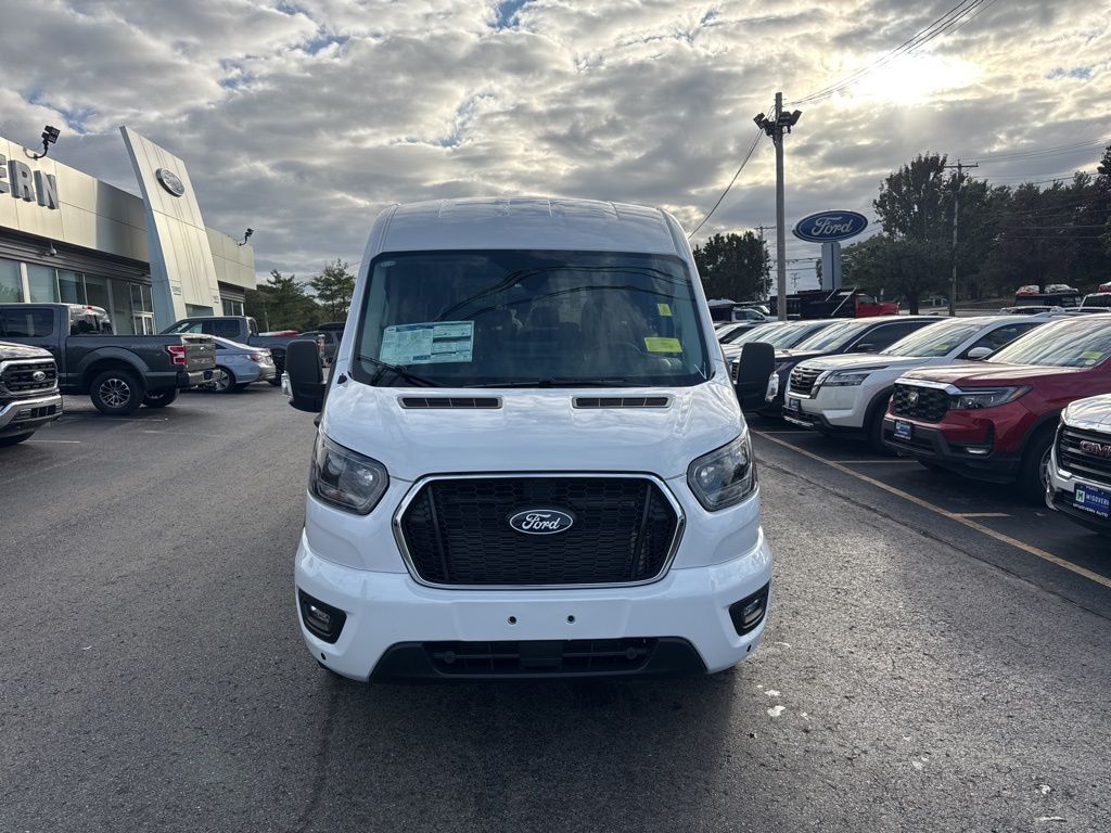 2026 Ford Transit photo 2