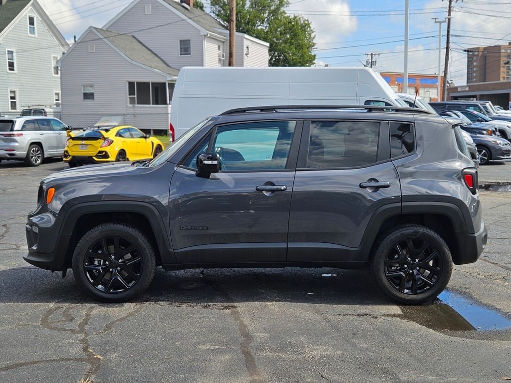 Used 2023 Jeep Renegade Altitude SUV