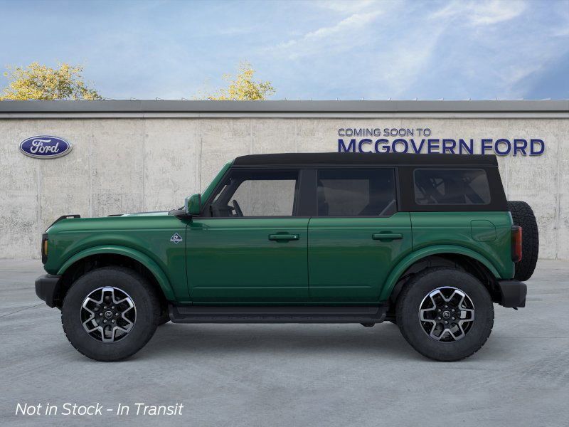 2025 Ford Bronco Outer Banks photo 3