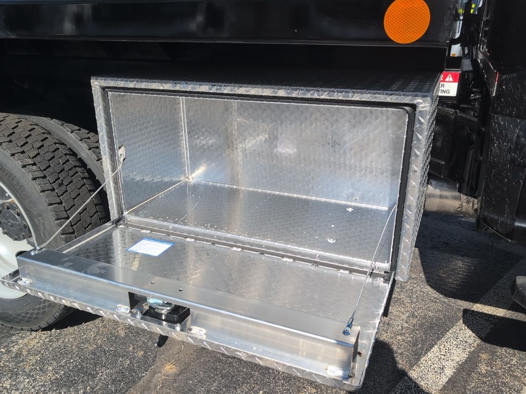 2026 Ford F-550 Super Duty Chassis Cab XL - Photo 9