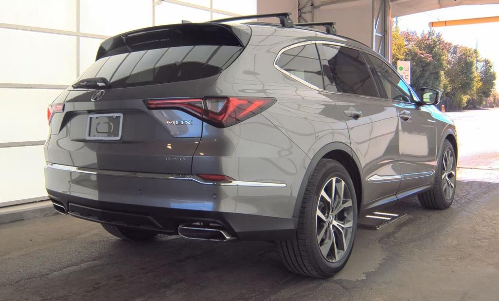 2023 Acura MDX SH-AWD Technology photo 2
