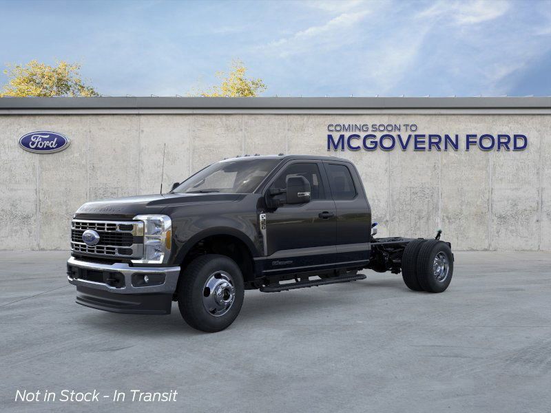 2026 Ford F-350 XL photo 2
