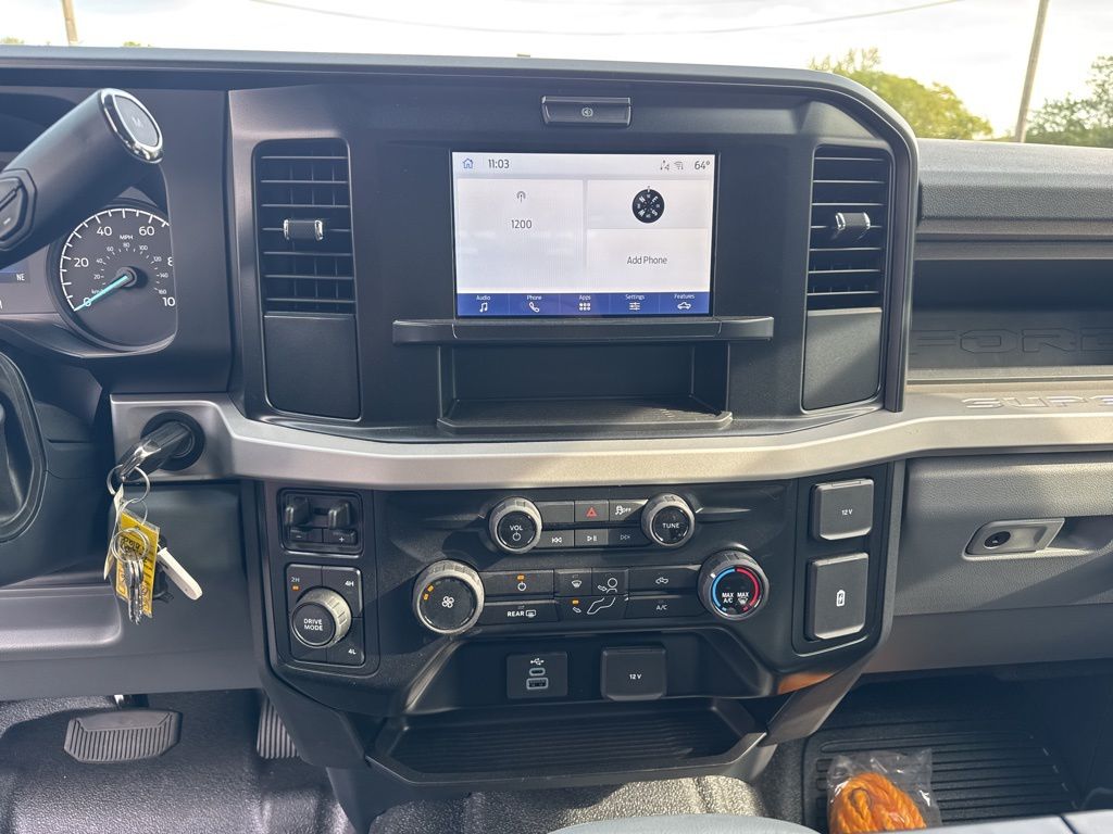 2026 Ford F-450 Super Duty Chassis Cab XL - Photo 15