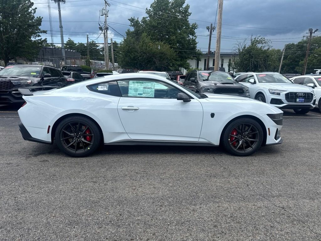 New 2026 Ford Mustang Dark Horse Coupe