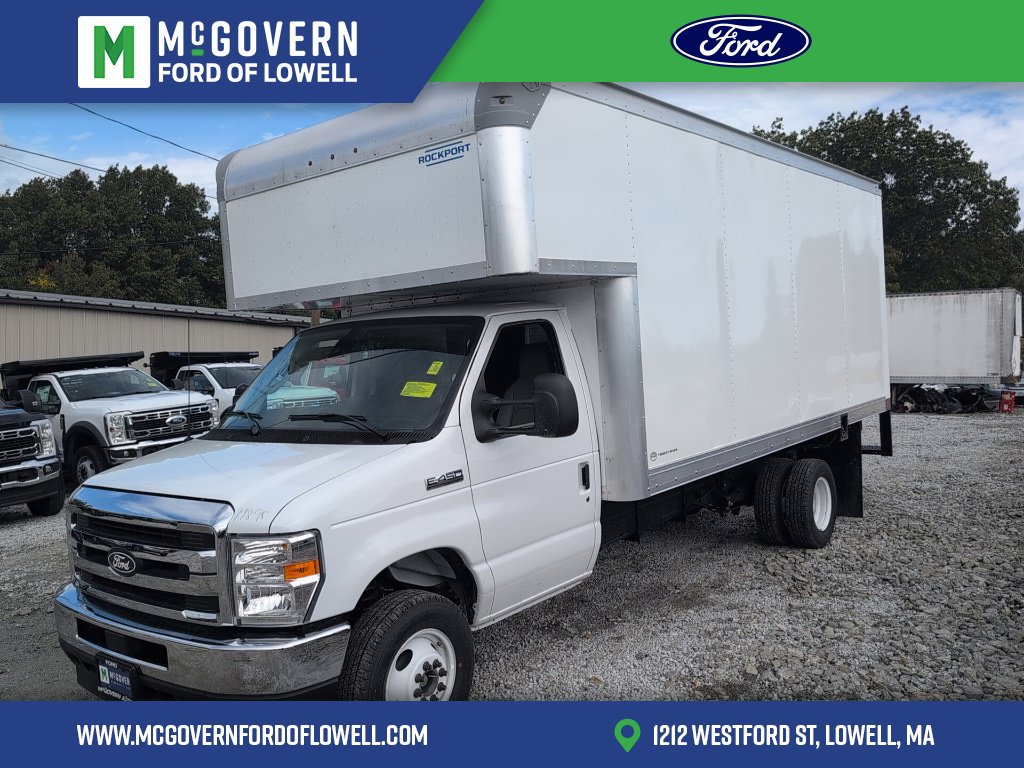  Ford E-450SD