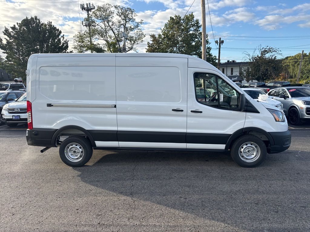 2026 Ford Transit Cargo Van photo 4