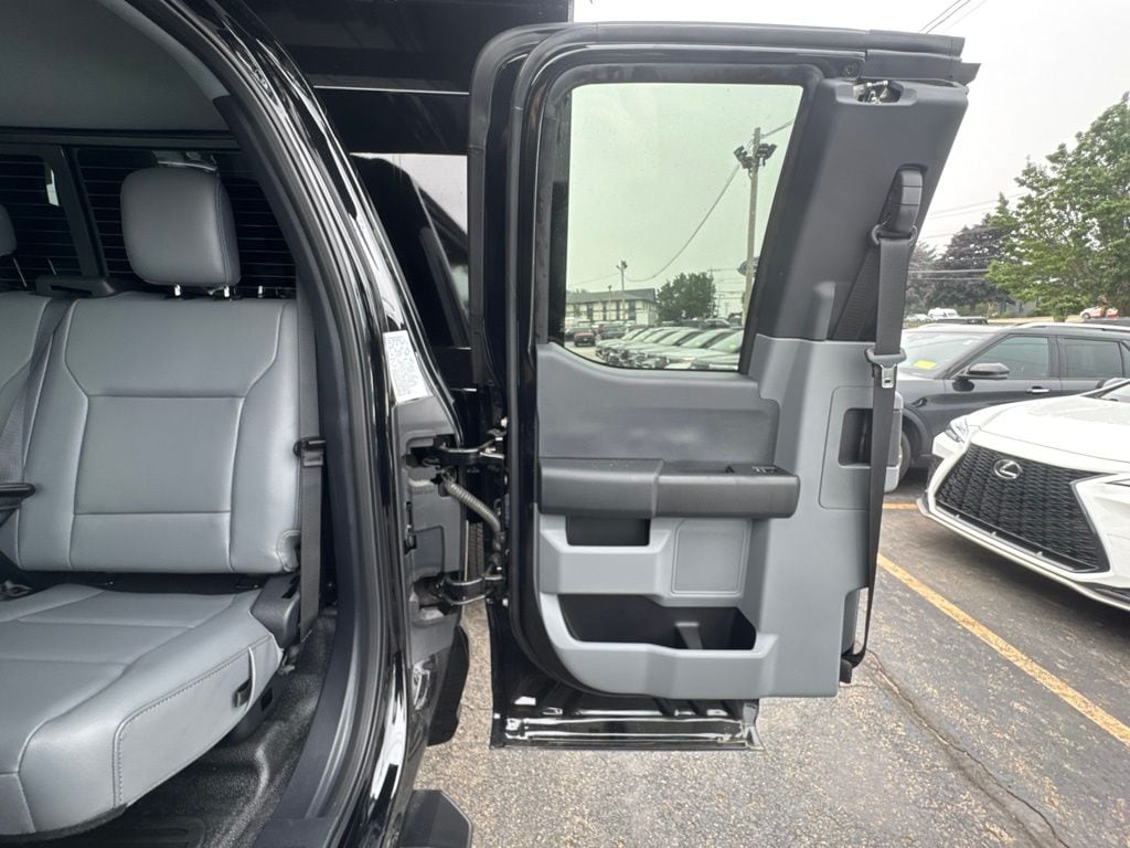 2026 Ford F-350 Super Duty Chassis Cab XL - Photo 17