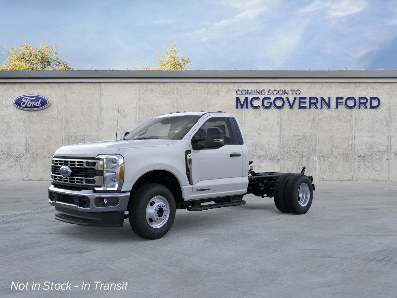 2026 Ford F-350 XL photo 3