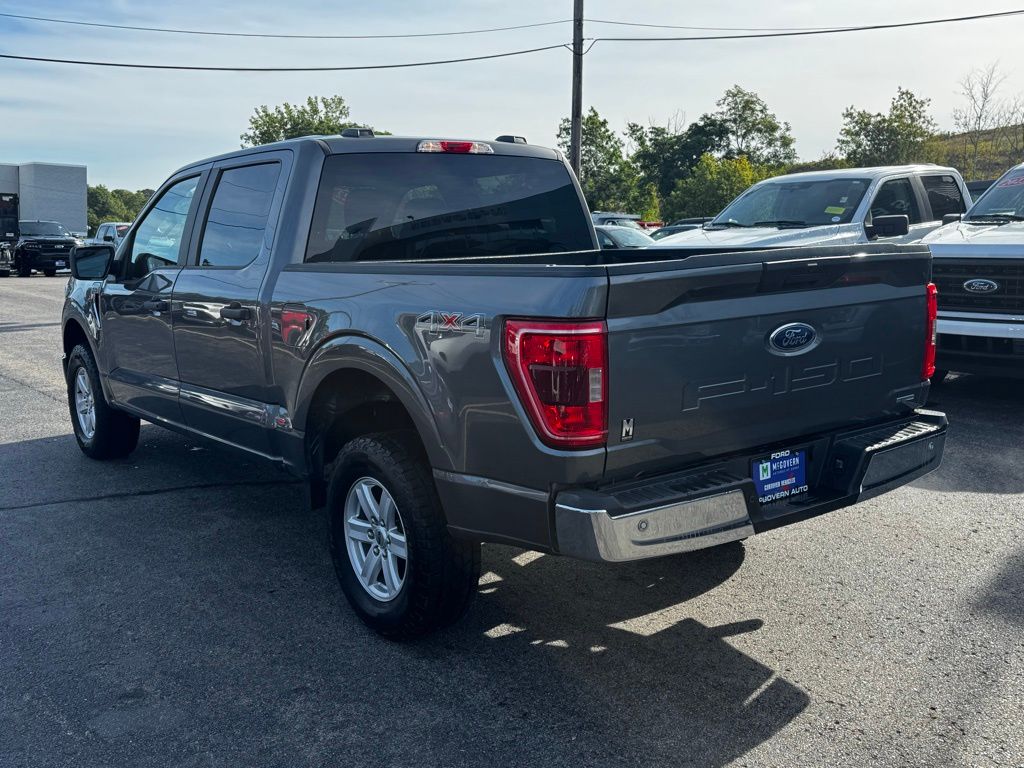 2022 Ford F-150 XLT photo 3