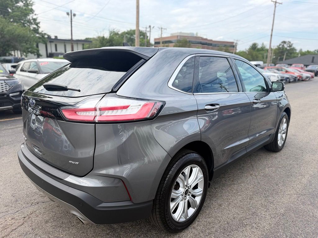 2023 Ford Edge Titanium - Photo 8