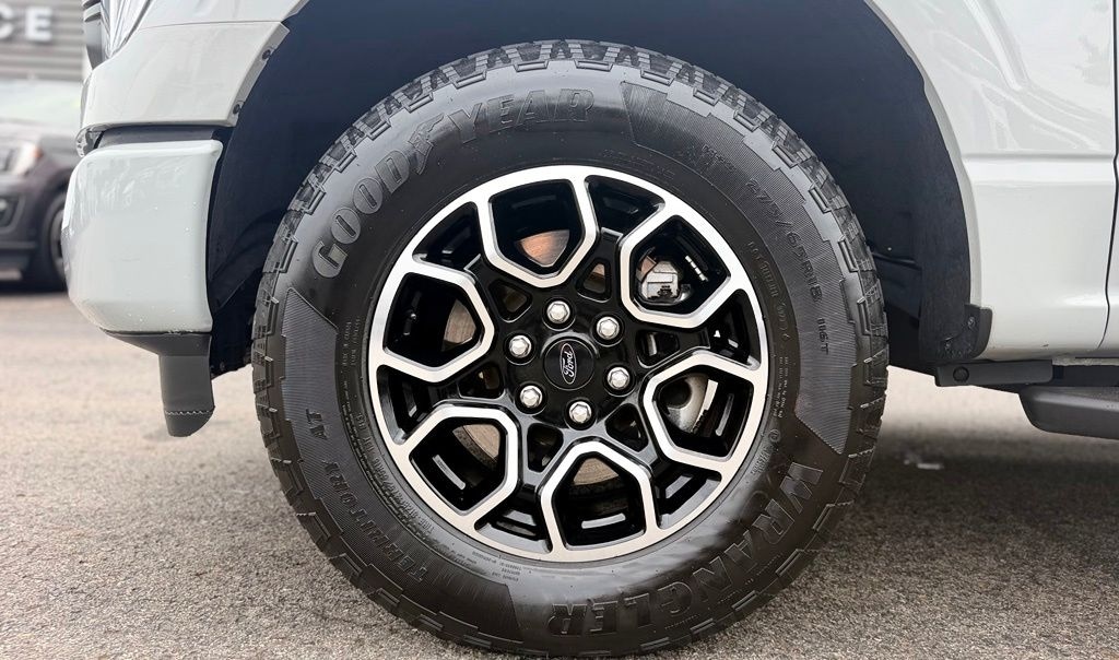 Used 2023 Ford F-150 XLT Truck