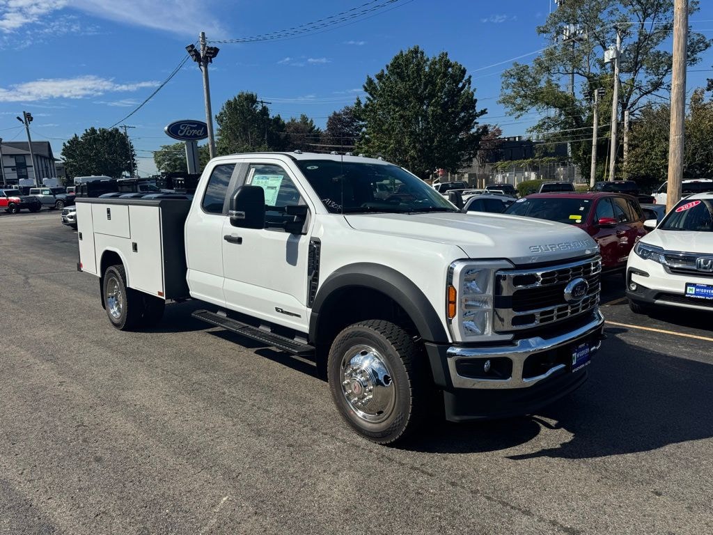 New 2026 Ford F-450SD XL Super Cab Reading Utility Body Chassis