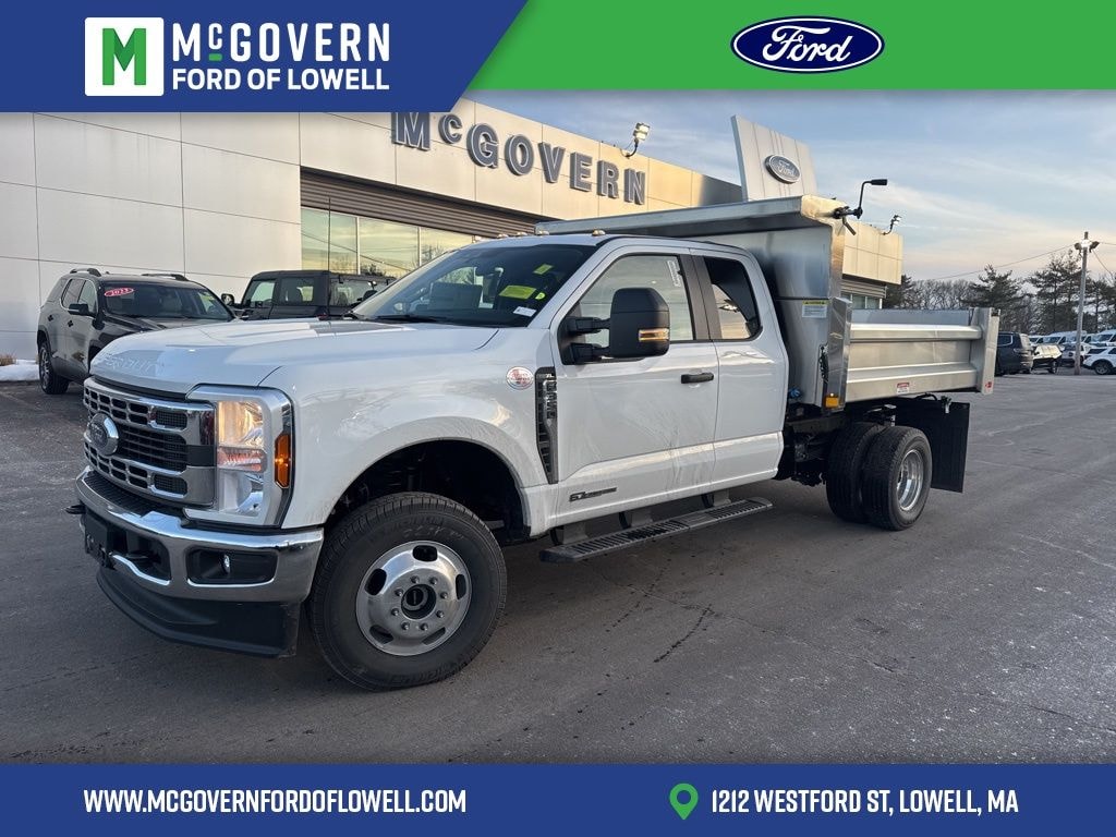 New 2026 Ford F-350 Super Cab 3/4yd Stainless Steel Dump Chassis