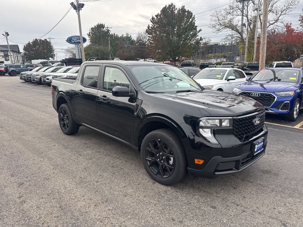 New 2025 Ford Maverick XLT Truck