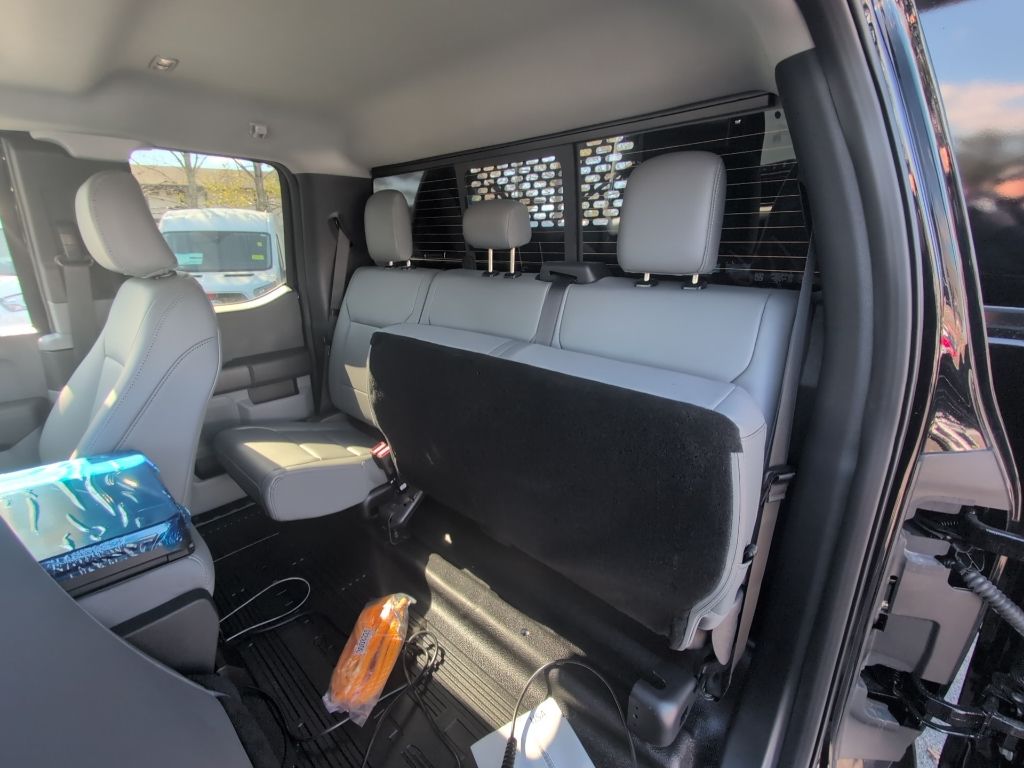 2026 Ford F-550 Super Duty Chassis Cab XL - Photo 16