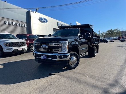 2024 Ford F-350 2/3yd Dump Chassis