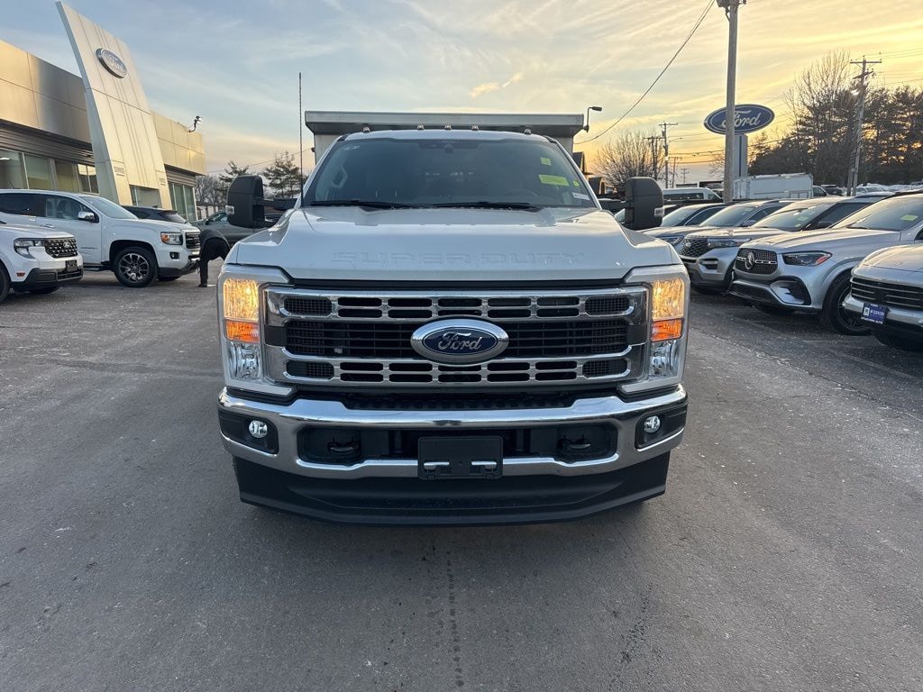 New 2026 Ford F-350 Super Cab 3/4yd Stainless Steel Dump Chassis