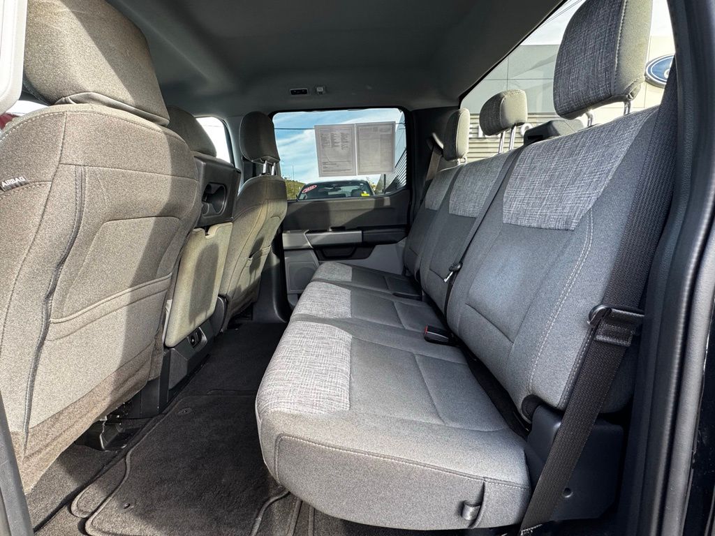 2023 Ford F-350 photo 4