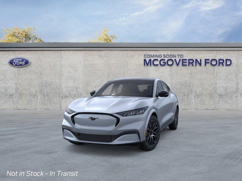 2025 Ford Mustang Mach-E Premium photo 3