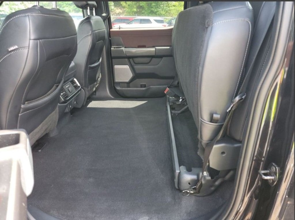 Used 2023 Ford F-150 Lariat Truck