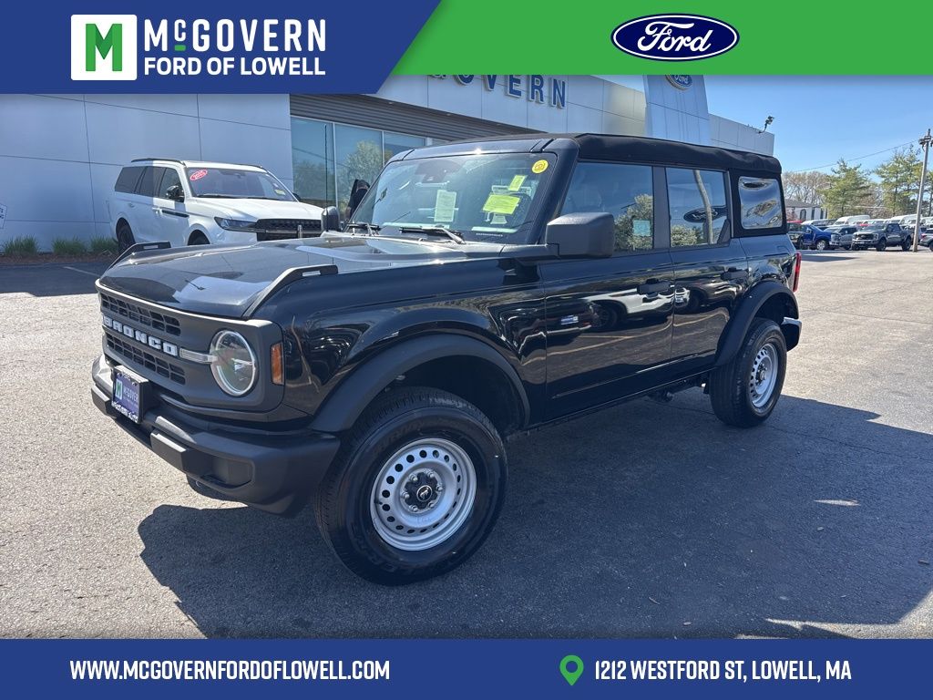 2026 Ford Bronco Base 4x4's photo