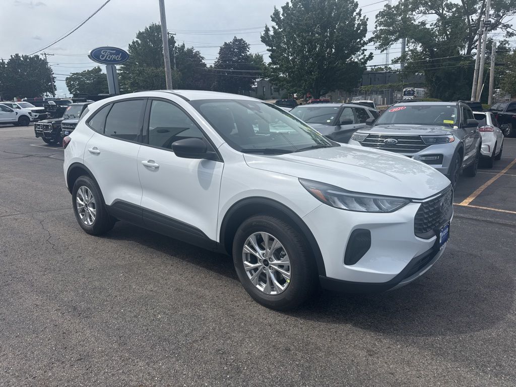 2025 Ford Escape Active photo 3